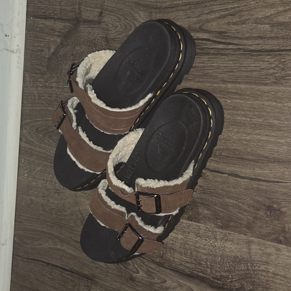 Dr Marten’s Myles Sandal shearling